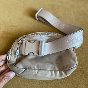Lolë Fanny Pack